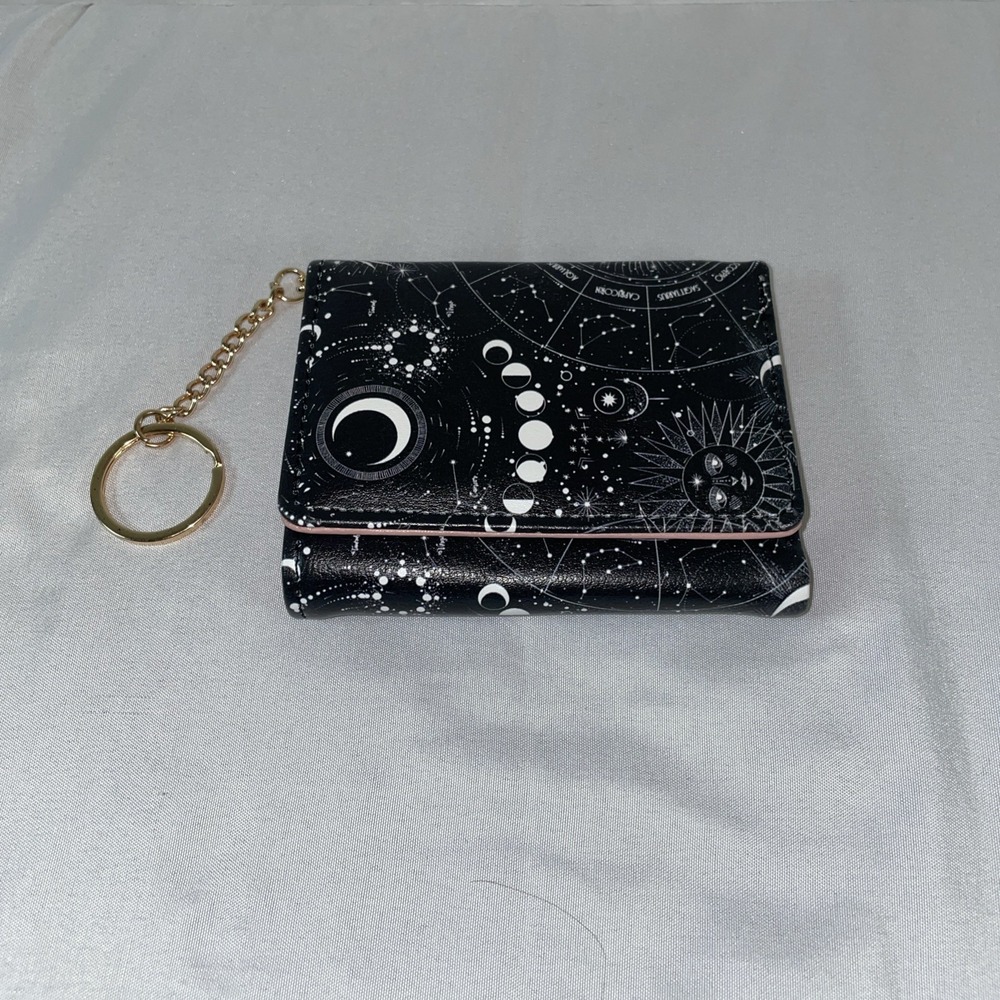Celestial Zodiac Moon Phases Trifold‎ Wallet Black White Sun Stars Keychain